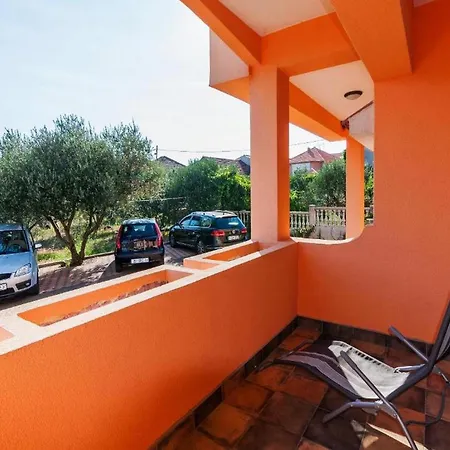 Brane Apartamento Zadar